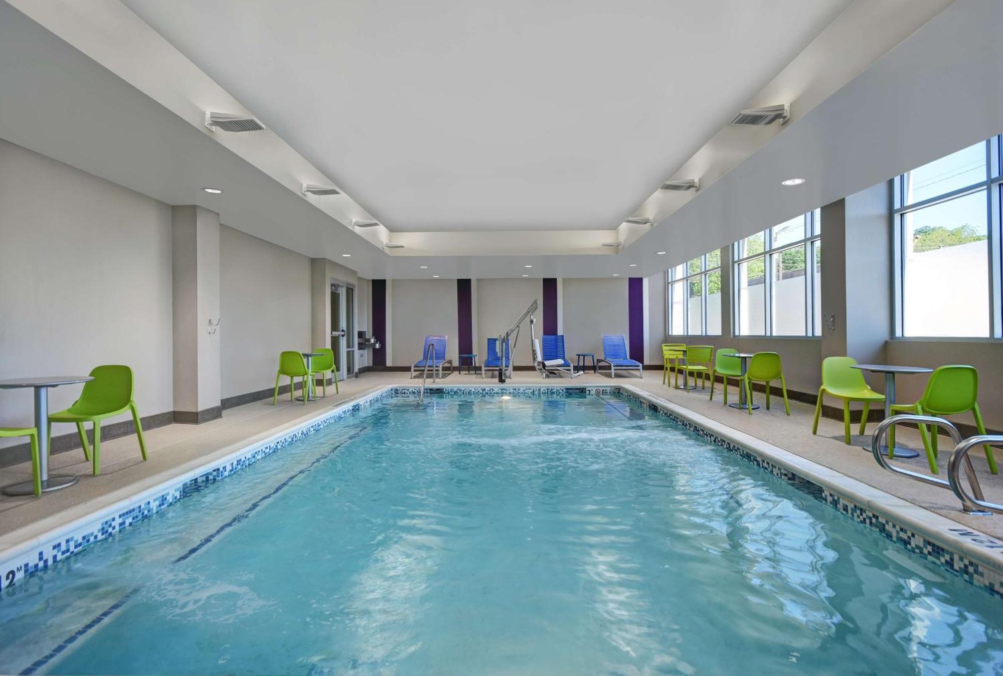 Home2 Suites By Hilton Atlanta Airport North College Park Exterior foto